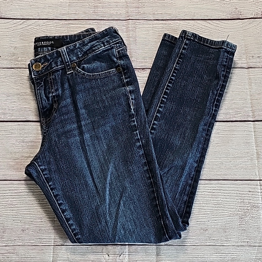 Liverpool sz 2 Abby skinny jeans